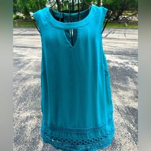 AB Studio Women’s Top.